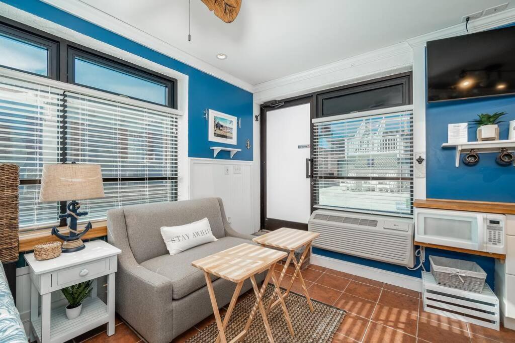 Why Knot Getaway…Rooftop With Waterview! Unit F Beaufort Buitenkant foto