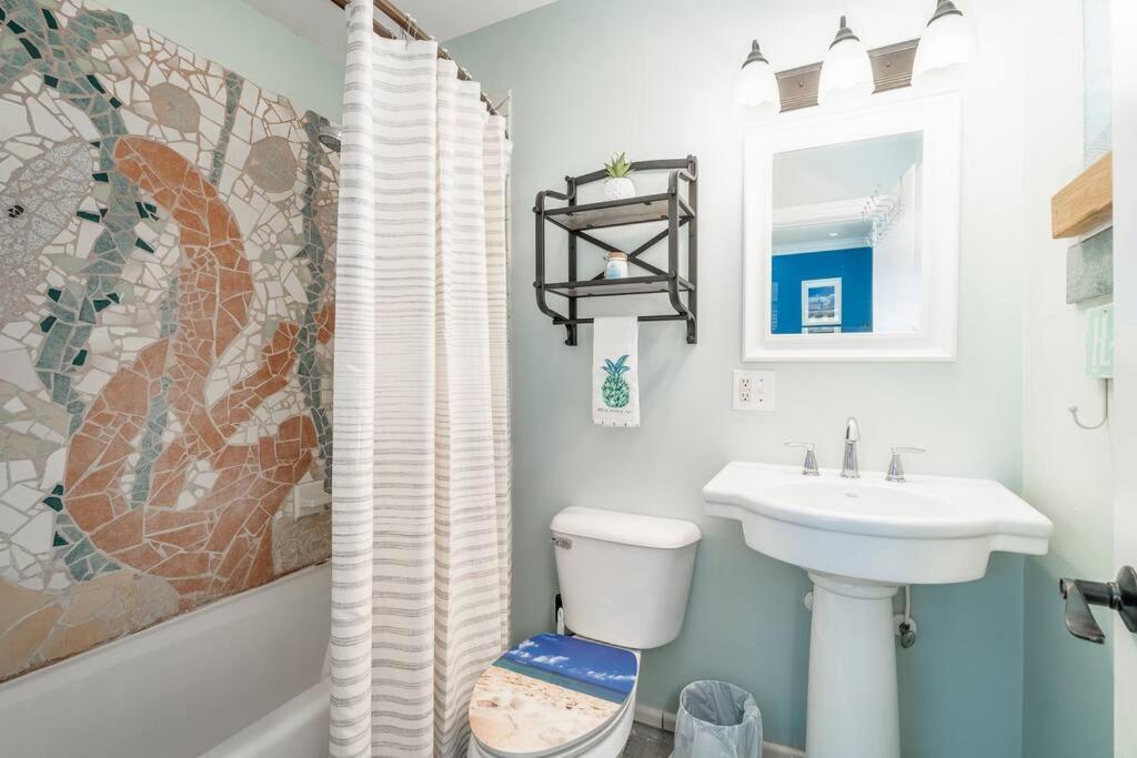 Why Knot Getaway…Rooftop With Waterview! Unit F Beaufort Buitenkant foto